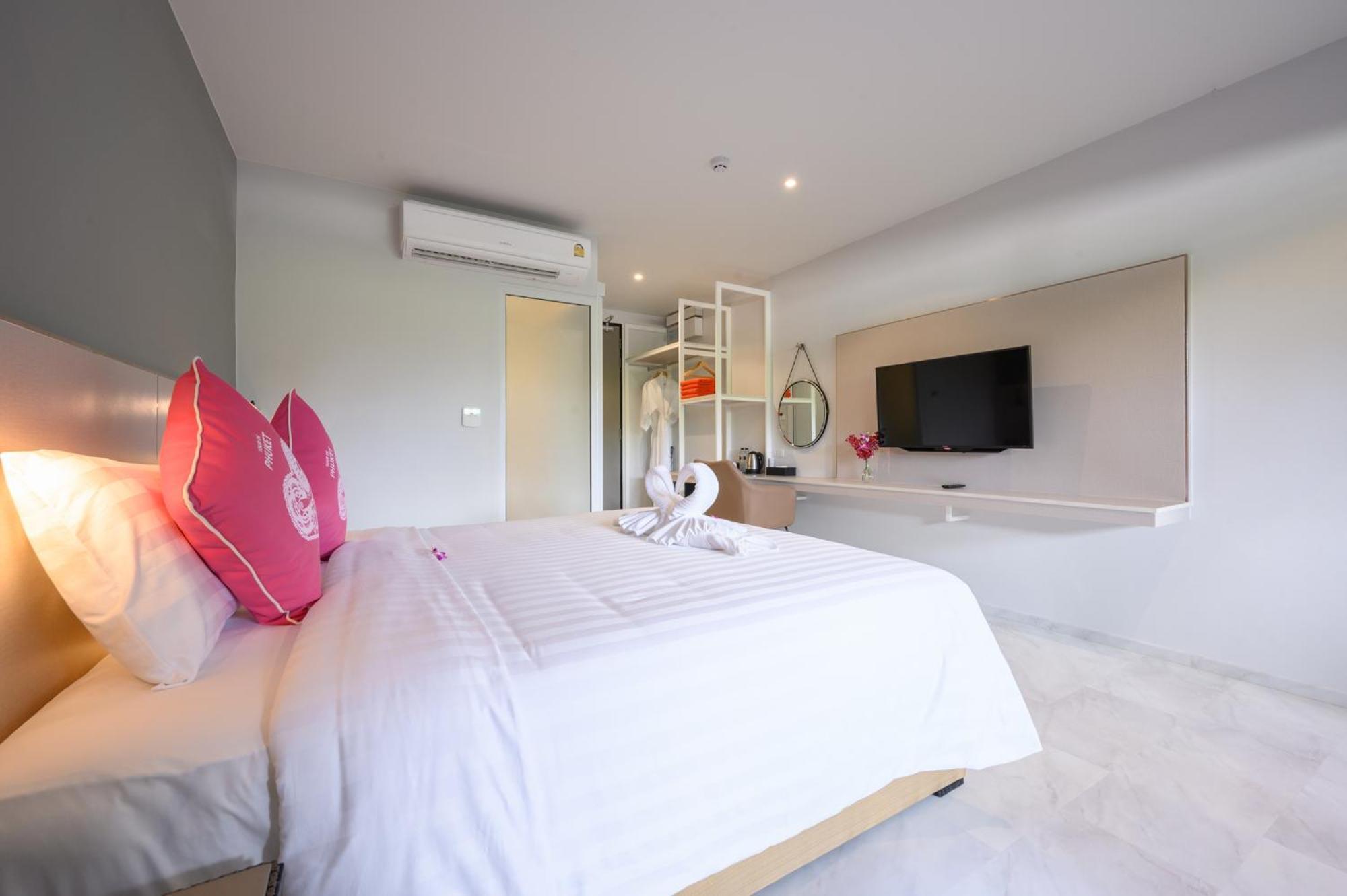 Tour De Phuket Hotel - Sha Plus Таланг Экстерьер фото